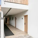 Apart33 2-12 Apartamento Haus im Ennstal