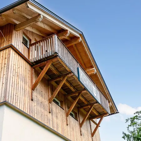 Lejlighed Apart33 2-12 *