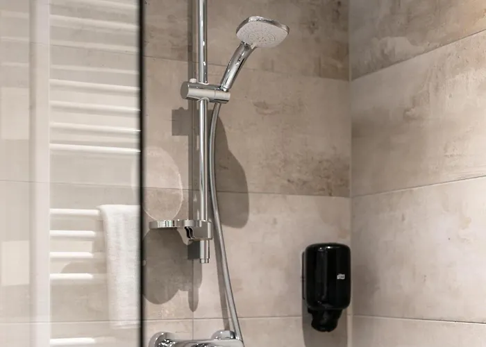 Apart33 2-12 公寓 *